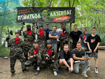 На заводе «Амурсталь» завершился традиционный турнир по пейнтболу.